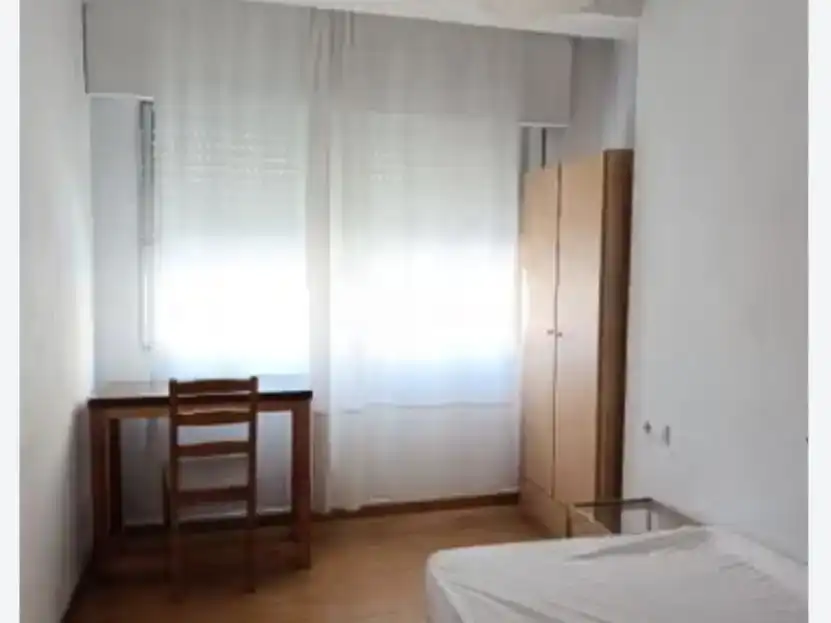 Habitación 100 m², Pontevedra
