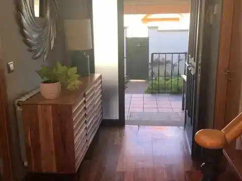 Piso de 200 m² en Nigrán