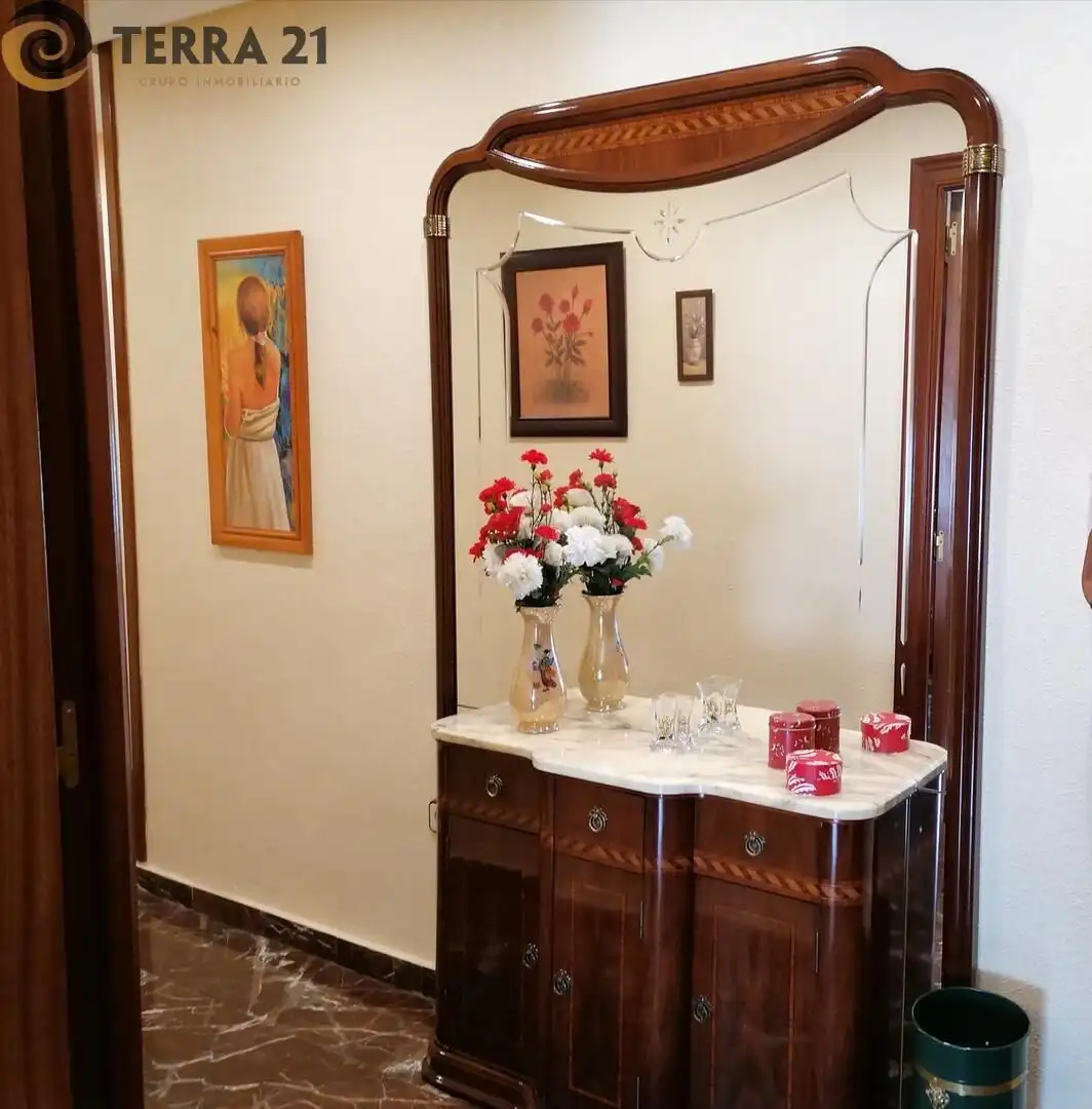 Habitación 112 m², Jaén
