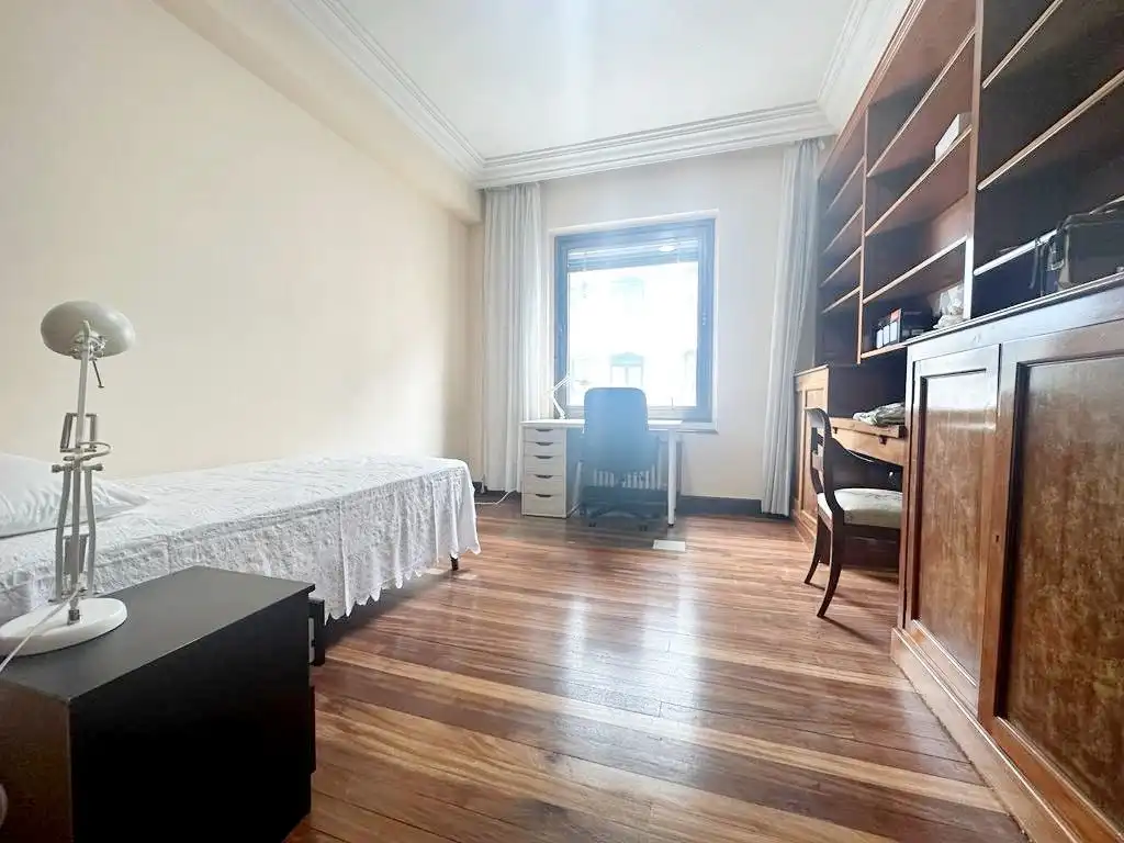Wohnung 210 m² in Bilbao