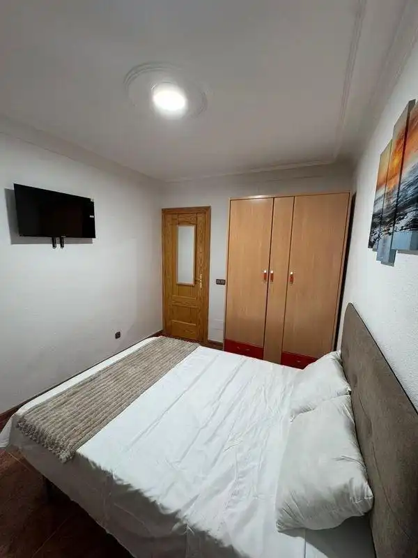 Chambre à louer, Molina de Segura