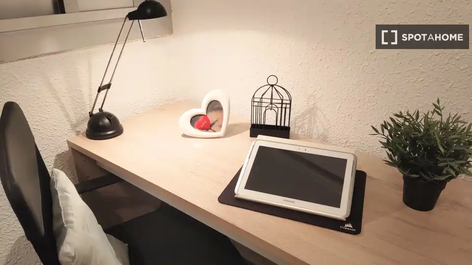 Habitación 80 m², Godella