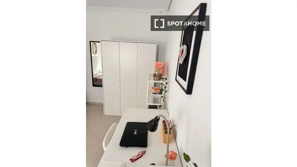 Habitación 127 m², Alicante