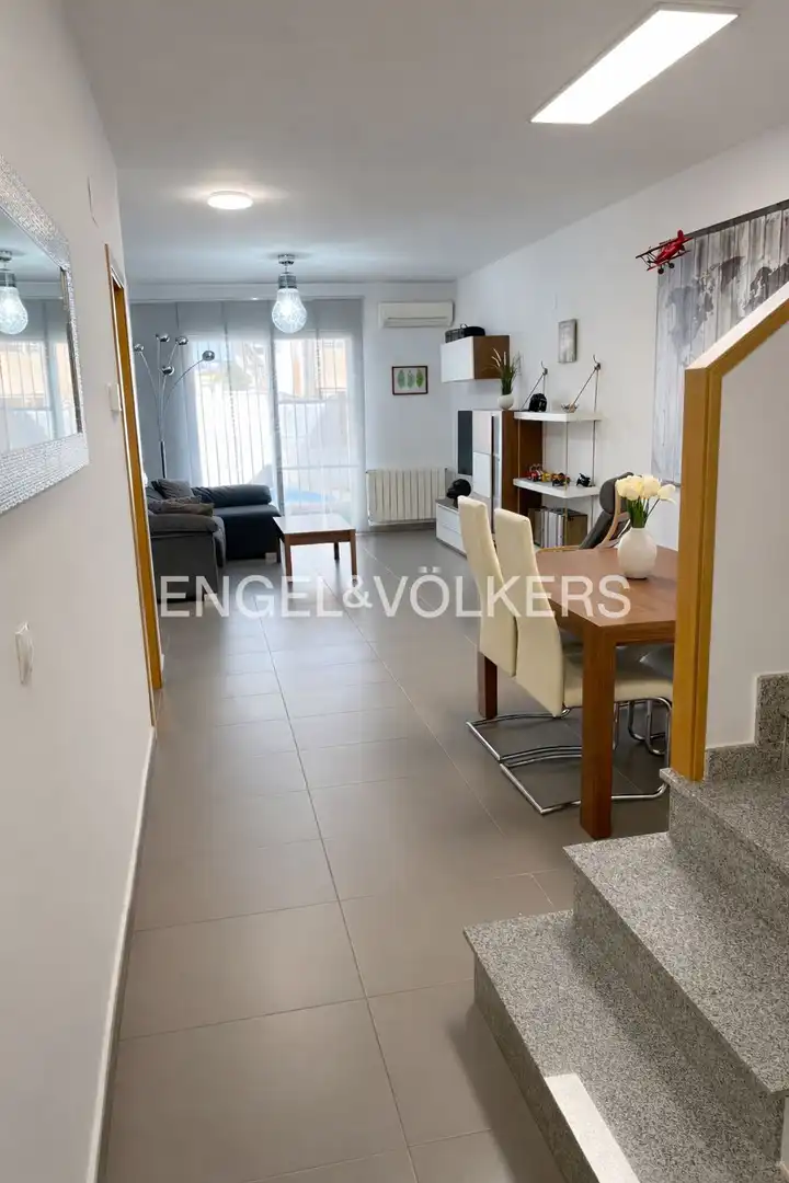 Casa de 145 m² en la Pobla de Vallbona