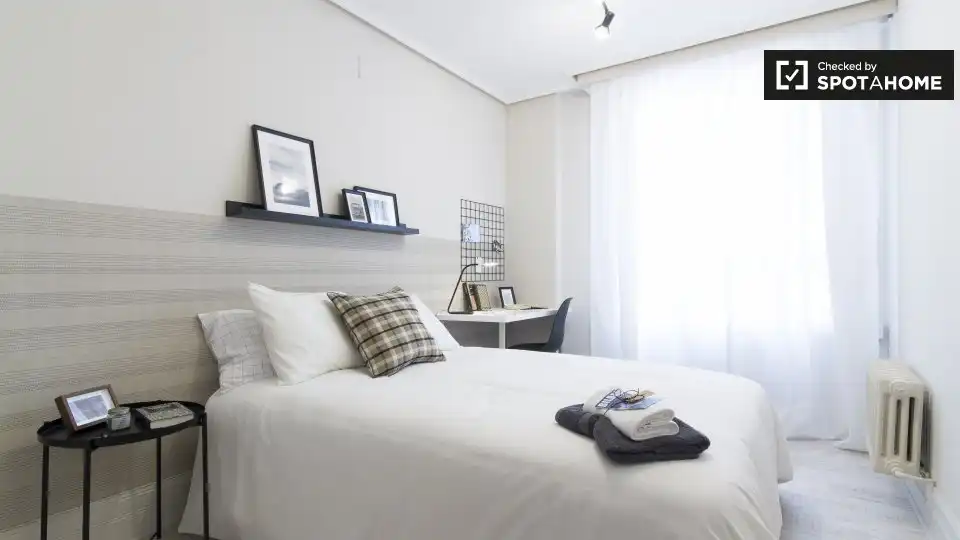 Habitación 127 m², Bilbao