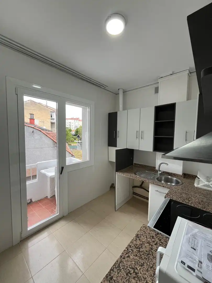 Habitación 108 m², Ourense