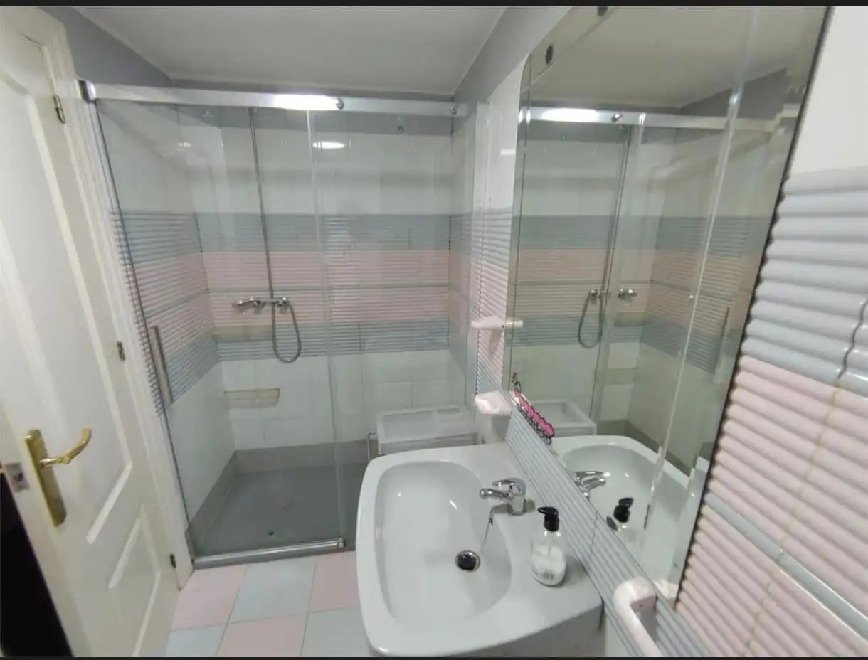 Habitación 115 m², Granada