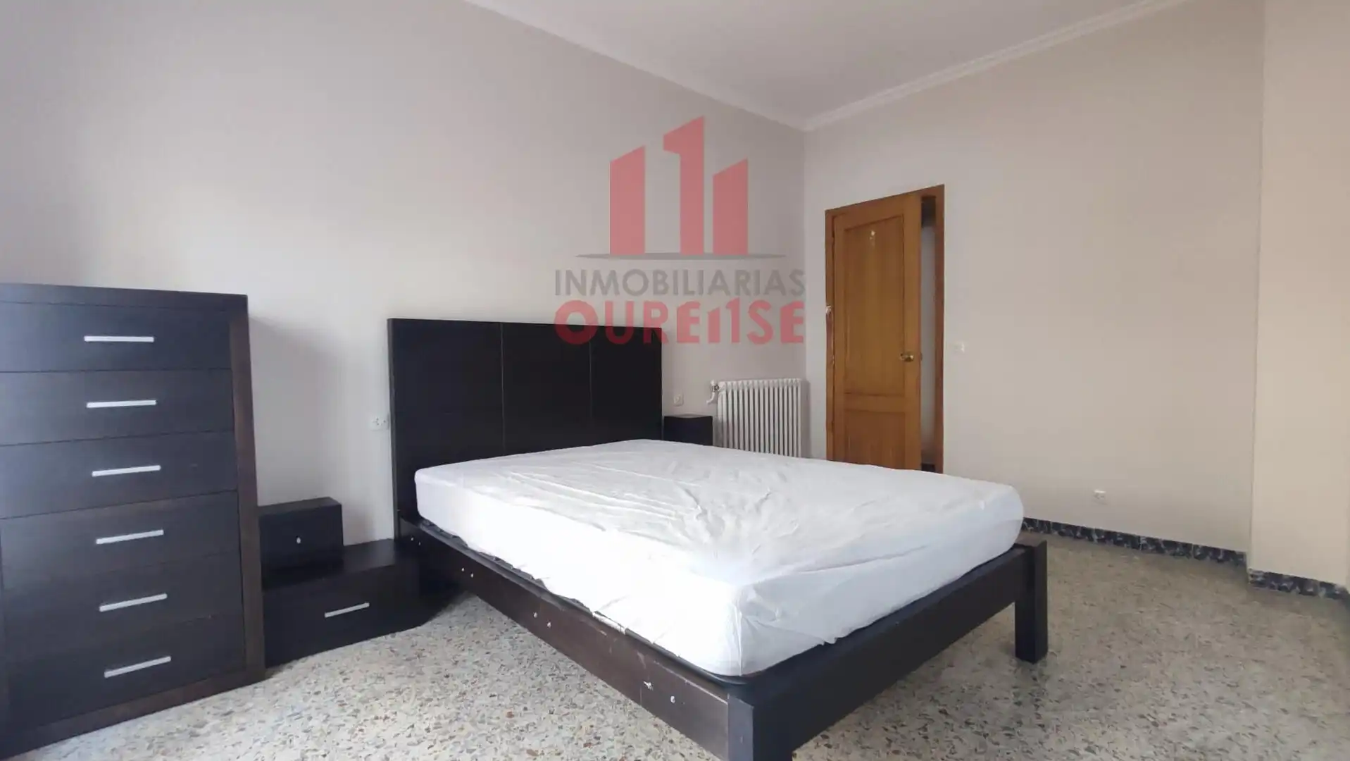 Wohnung 145 m² in Ourense