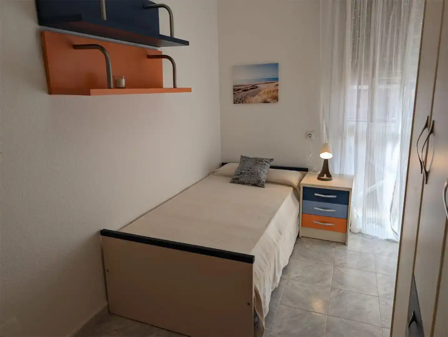 Habitación 80 m², Almería