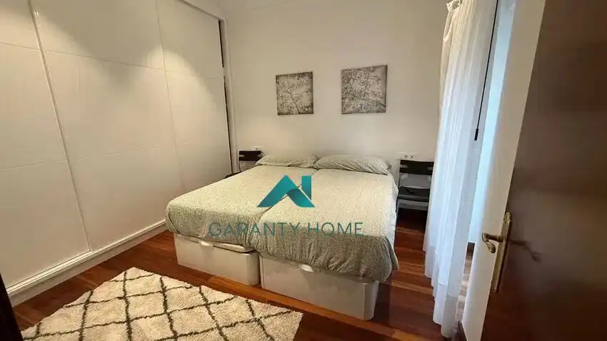 Piso de 90 m² en San Sebastián