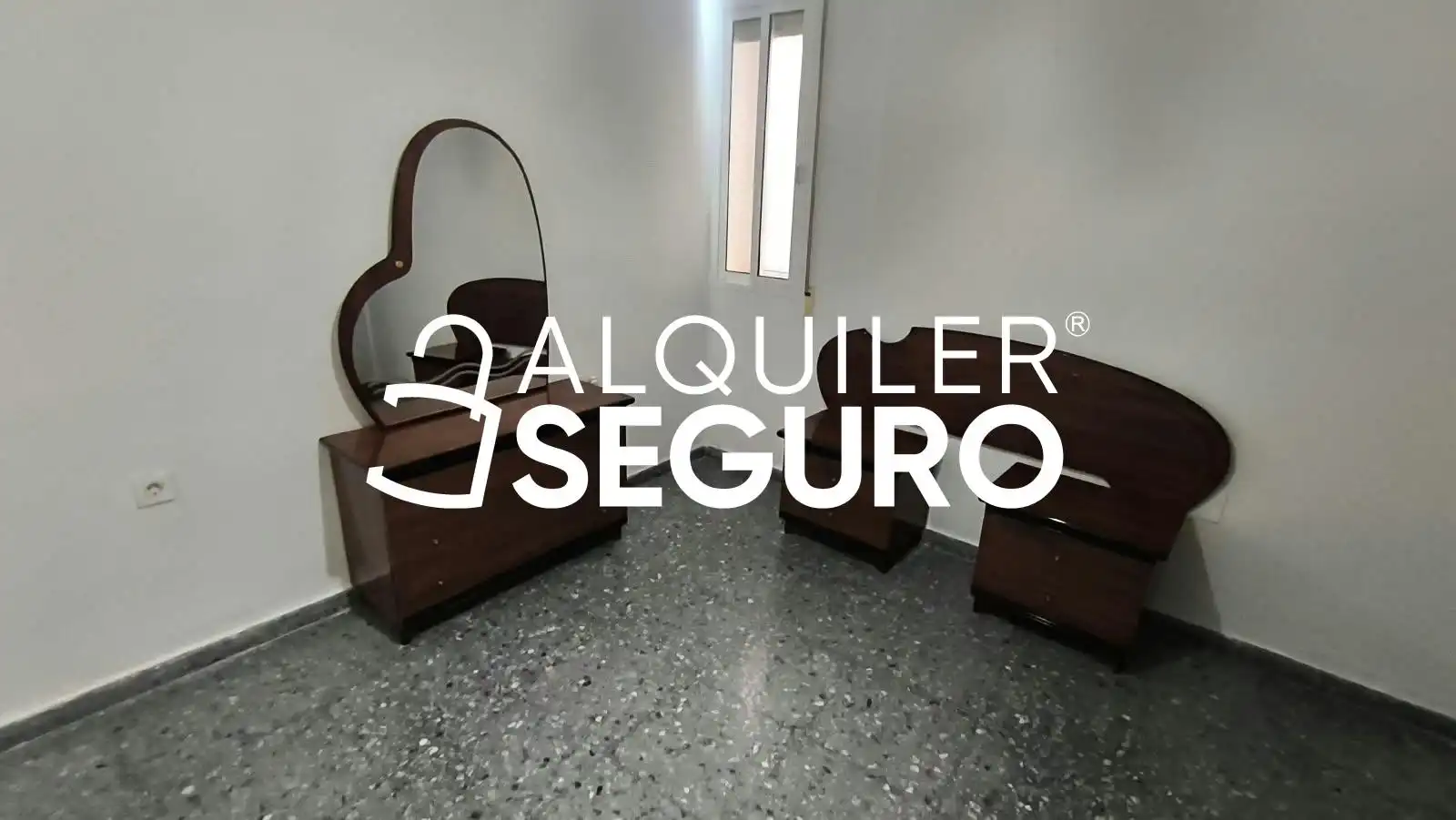 Piso de 60 m² en Sevilla