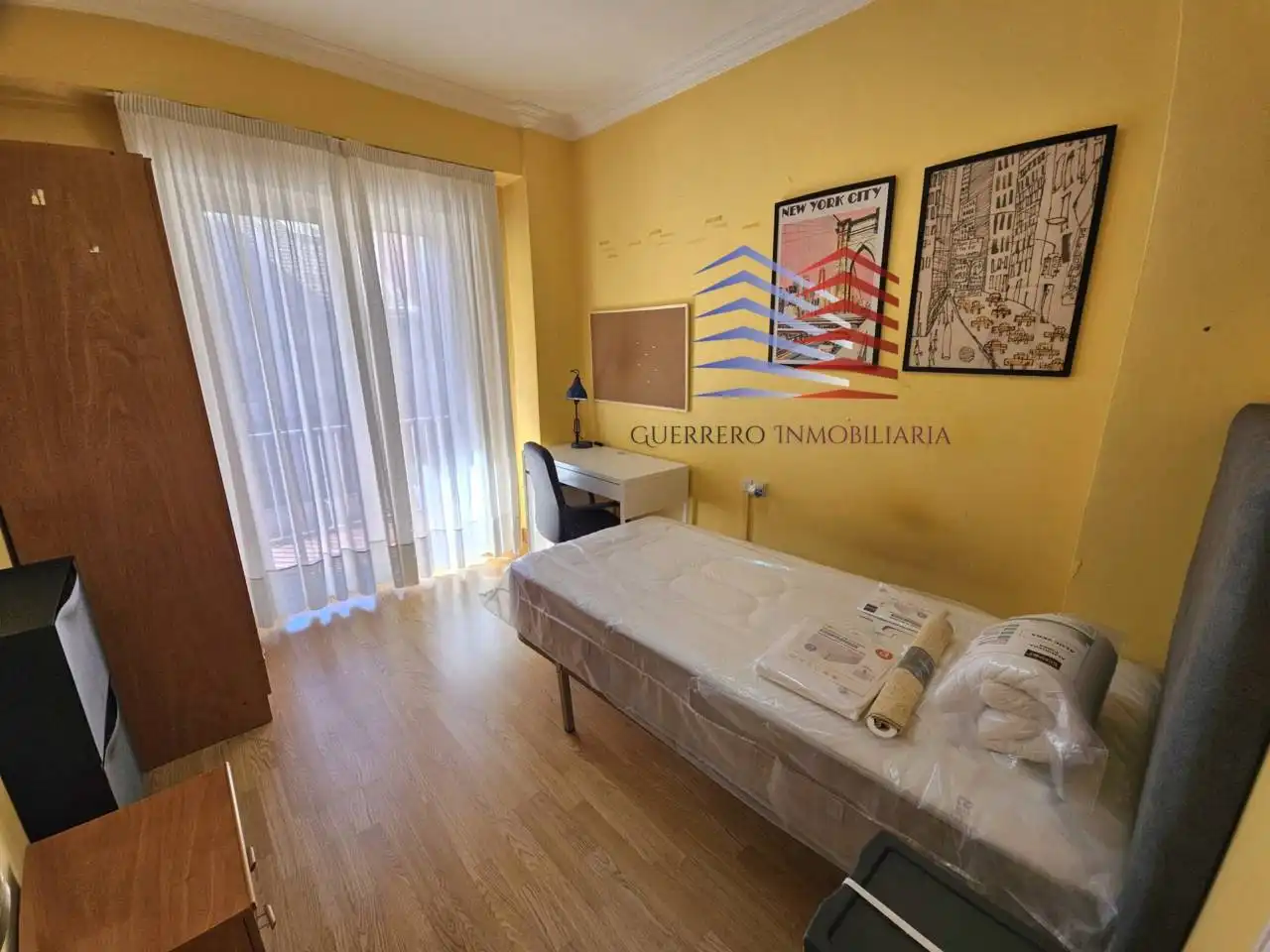 Piso de 100 m² en Ourense