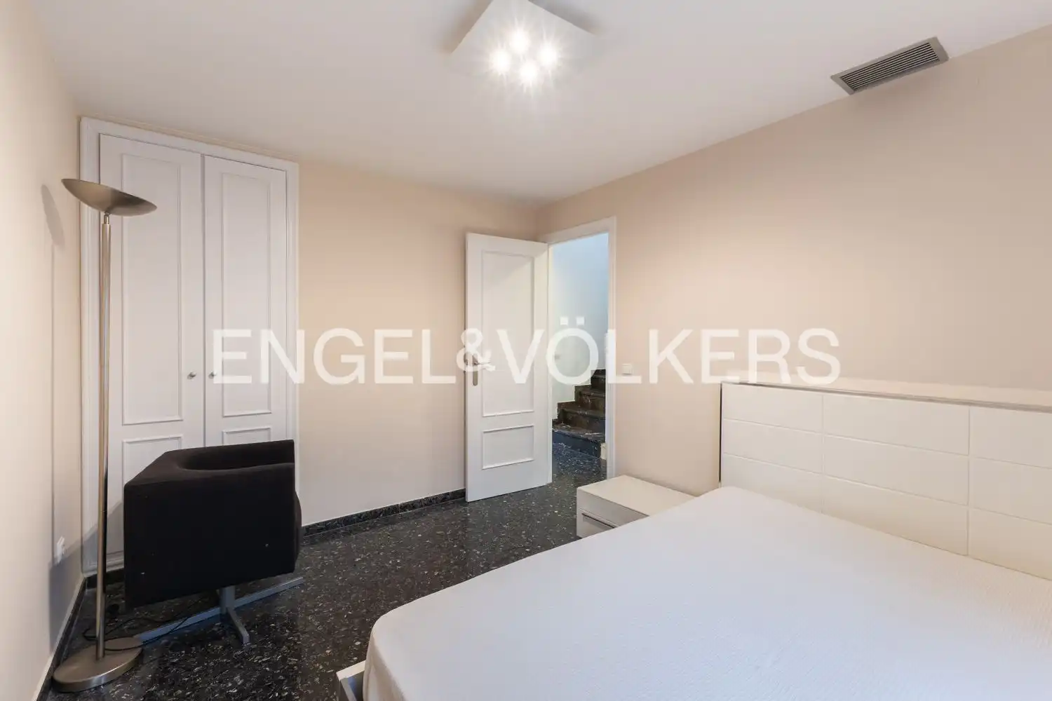 Casa de 208 m² a Almàssera