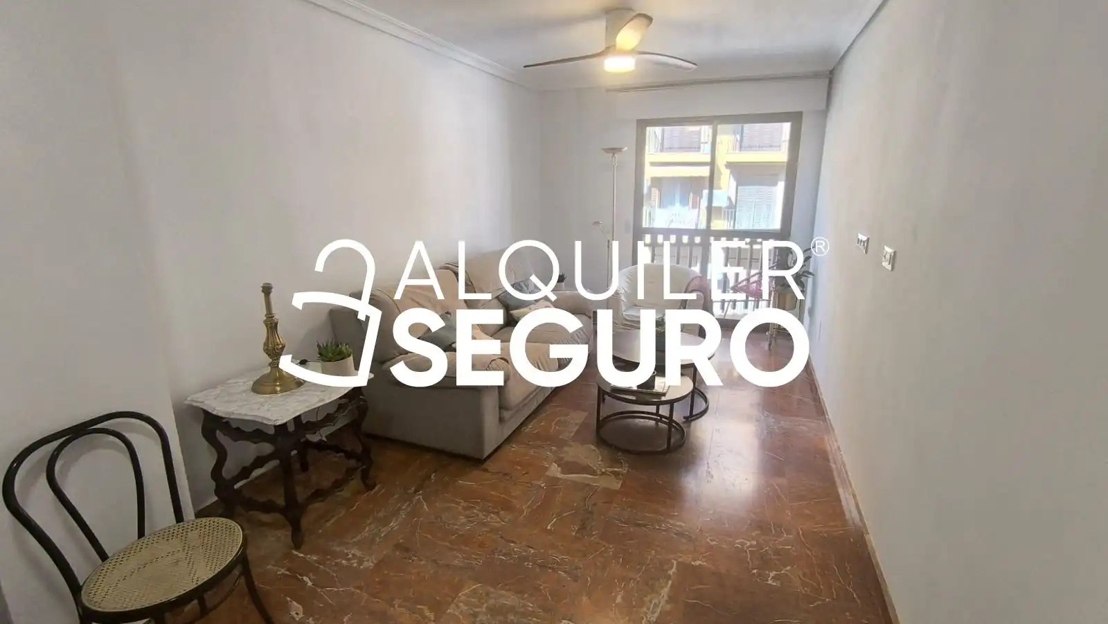 Piso de 90 m² en Sevilla