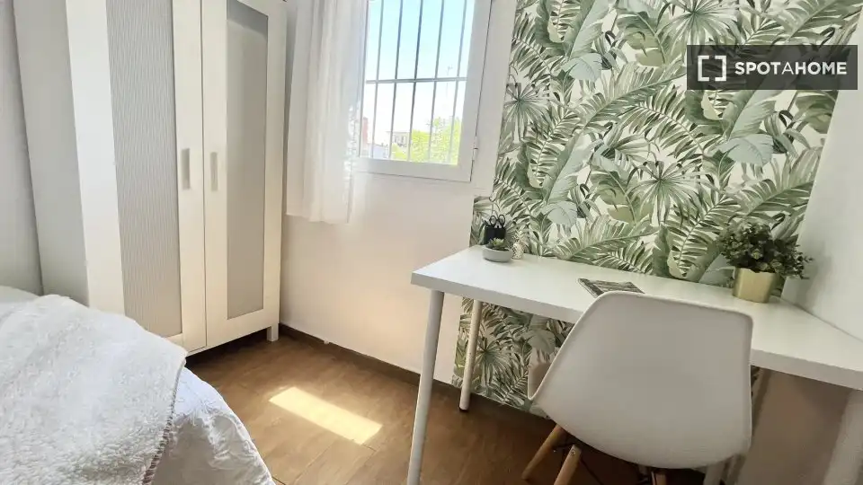 Habitación 81 m², Sevilla