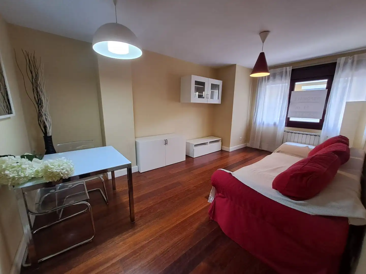 Piso de 48 m² en Oviedo