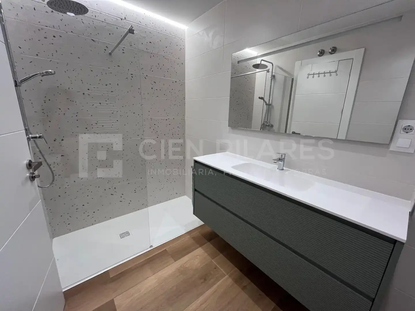 Habitación 195 m², Logroño