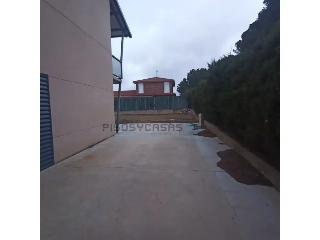 Piso de 350 m² en La Muela