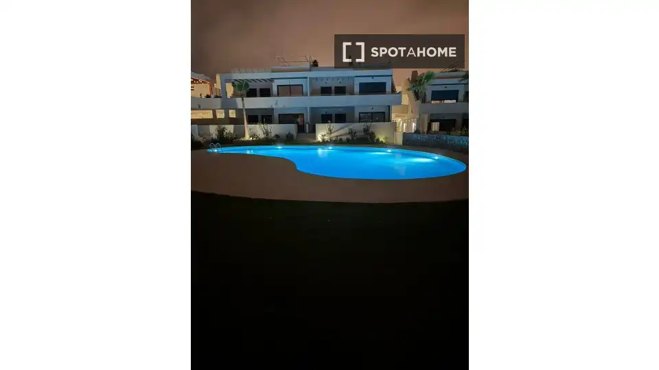 Habitación 127 m², Torrevieja