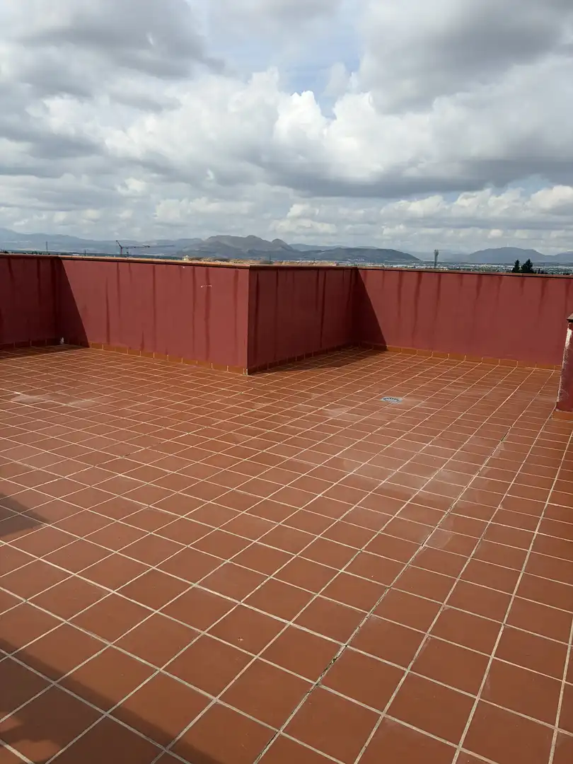 Pis de 25 m² a Churriana de la Vega