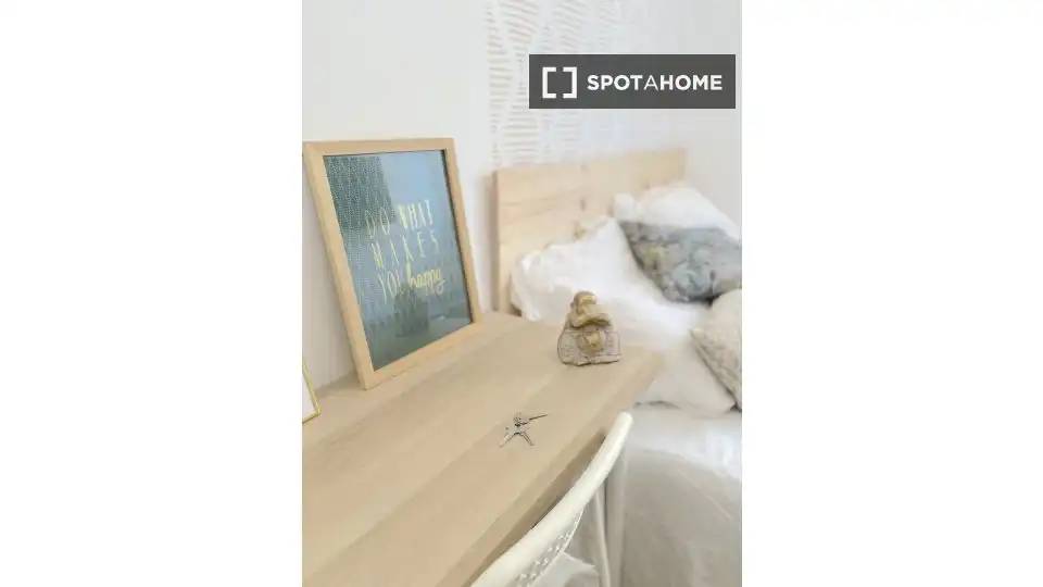 Habitación 230 m², Sevilla