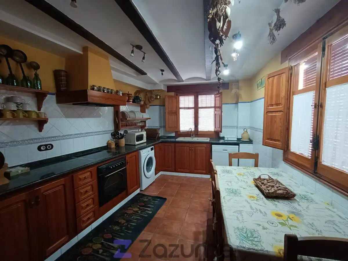 Casa de 145 m² en Cabanes