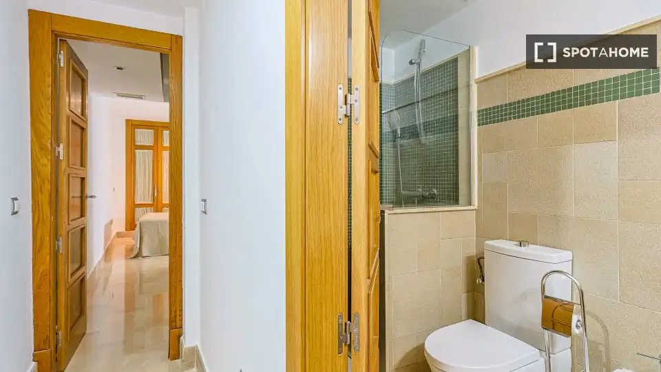 Habitación 76 m², Sevilla