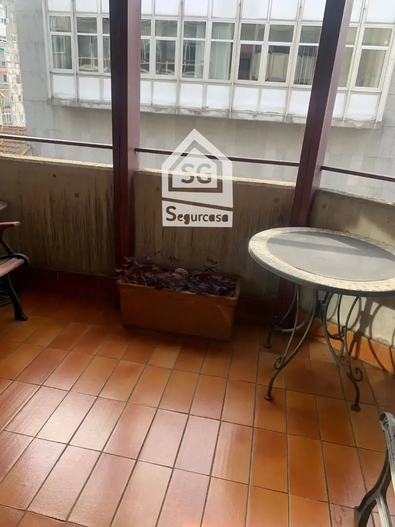 Piso de 229 m² en Ourense
