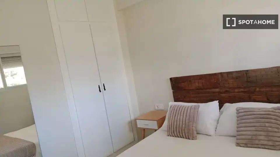 Habitación 109 m², Alicante