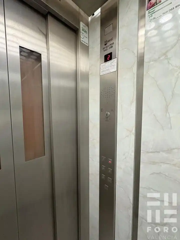 Wohnung 93 m² in Valencia