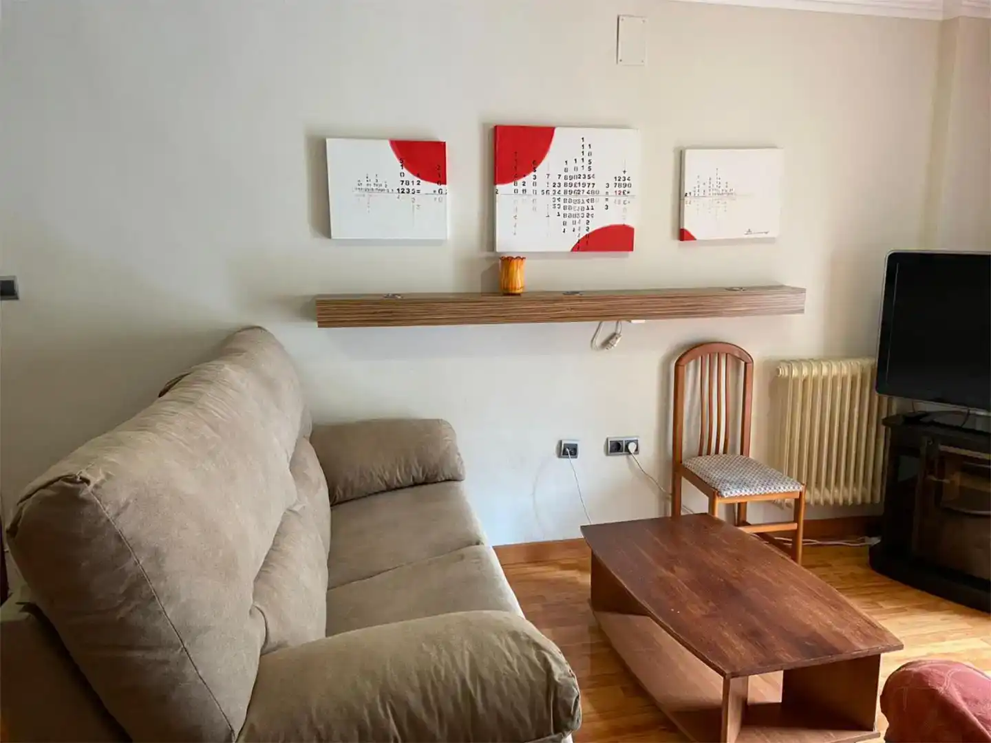 Zimmer 70 m², Granada