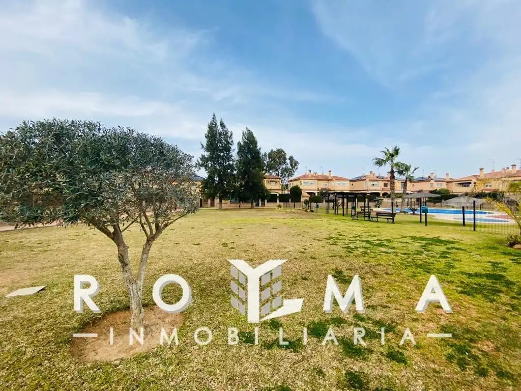 Casa de 180 m² en Dos Hermanas