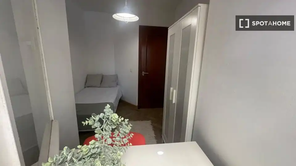 Habitación 232 m², Sevilla