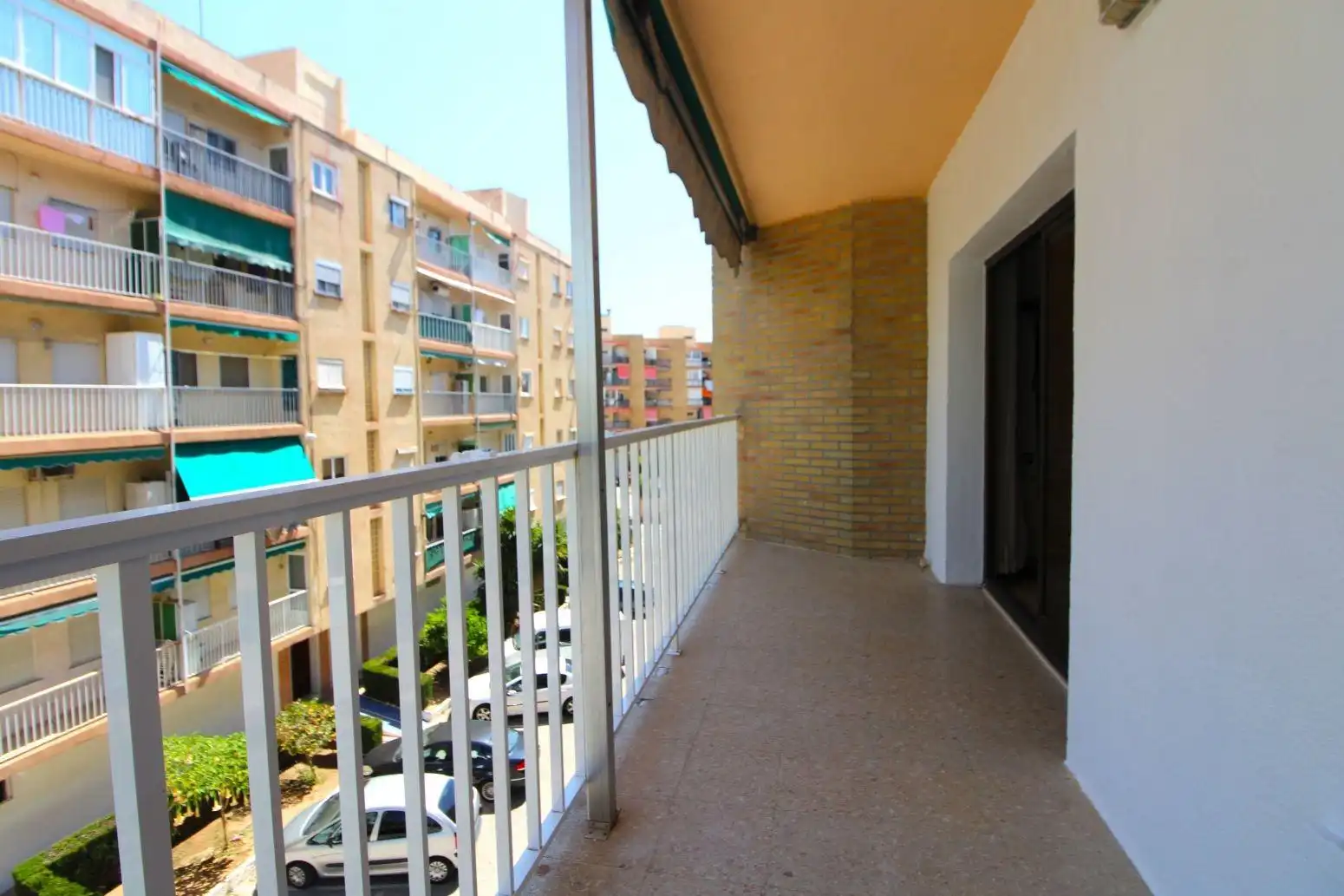 Piso de 76 m² en Puebla de Farnáls