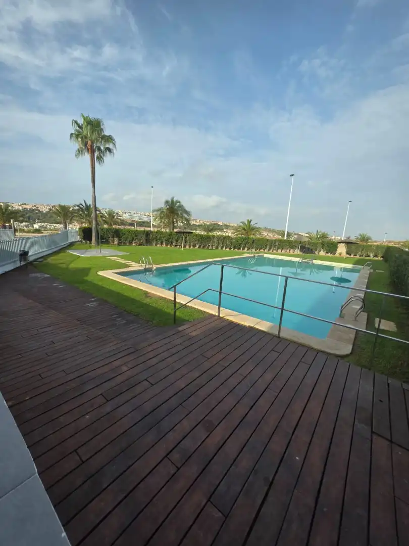 Piso de 85 m² en Elche
