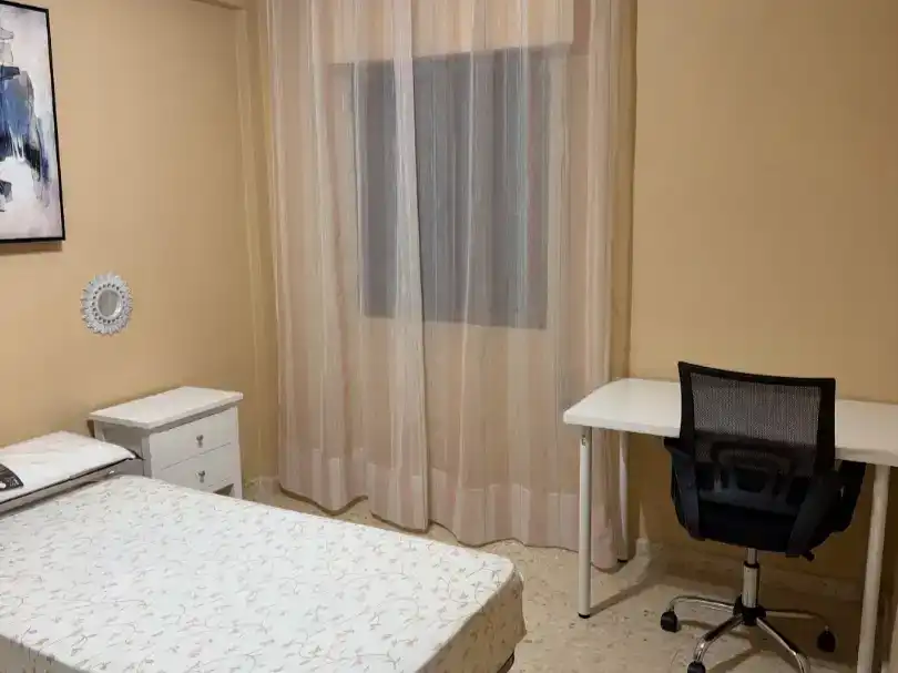Piso de 80 m² en Sevilla