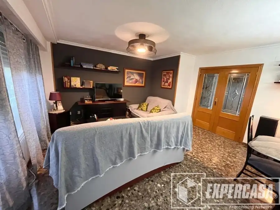 Wohnung 102 m² in Valencia