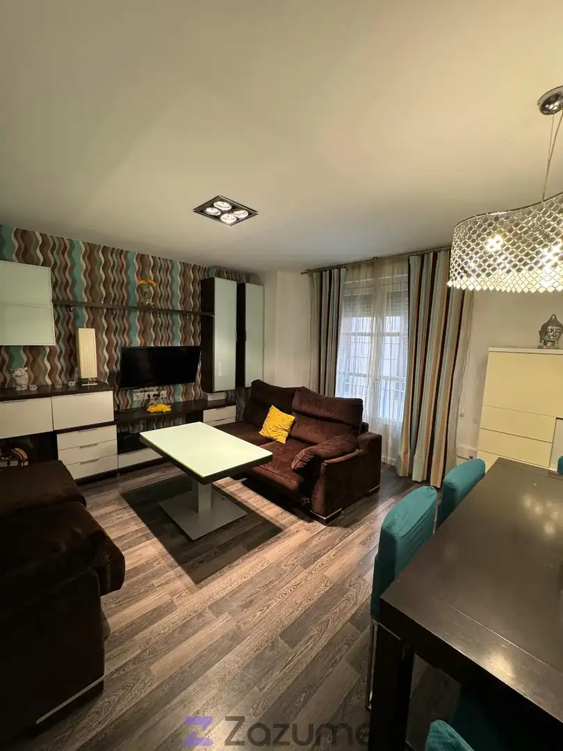 Piso de 98 m² en Zaragoza