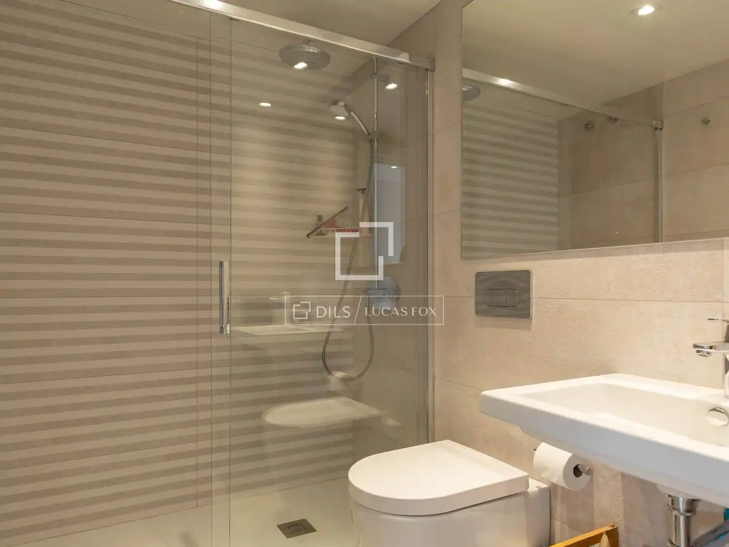 Casa de 342 m² en Esplugues de Llobregat