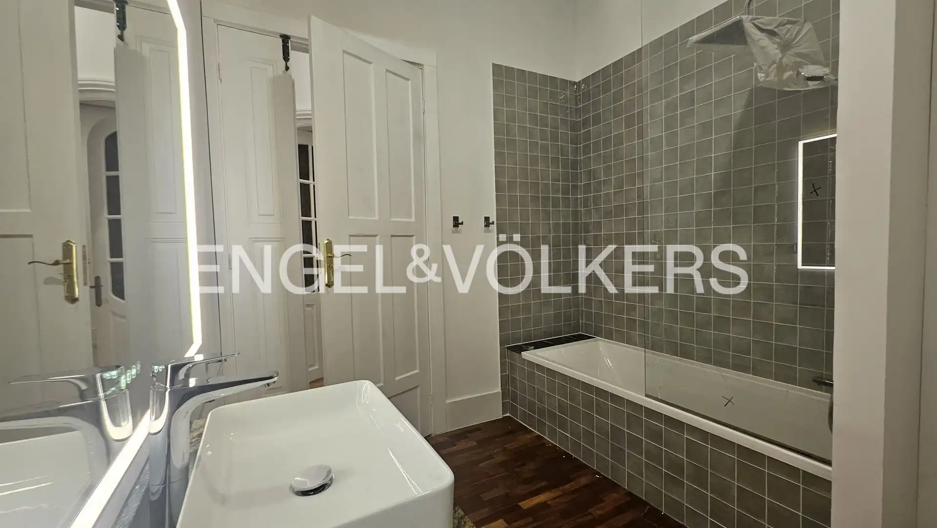 Piso de 225 m² en Vigo