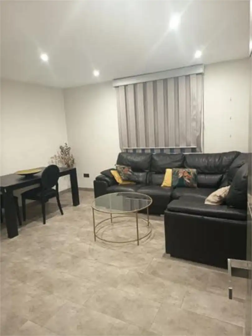 Pis de 75 m² a Còrdova