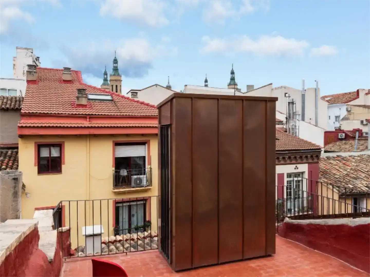 Piso de 85 m² en Zaragoza