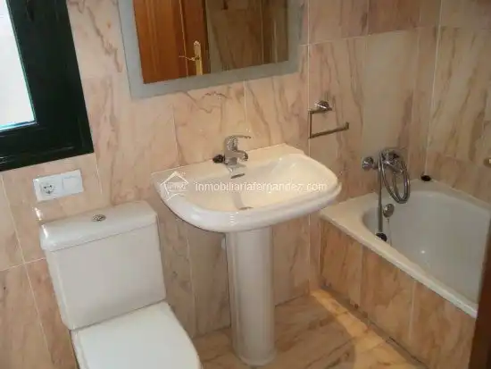 Piso de 80 m² en Cáceres