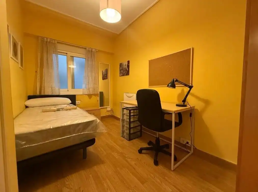 Piso de 95 m² en Ourense