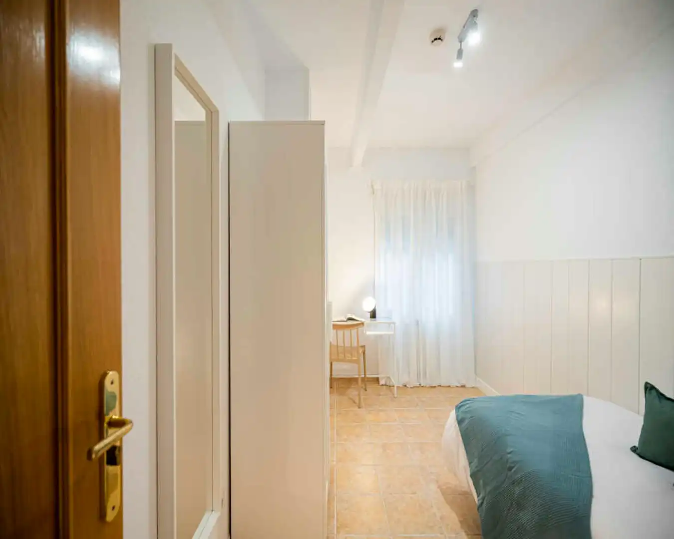 Habitación 600 m², Madrid