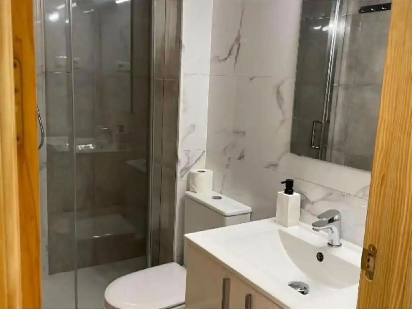 Habitación 60 m², Granada