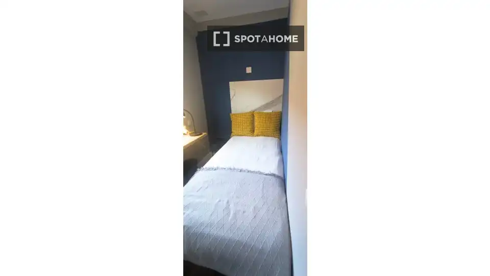 Habitación 87 m², Segovia