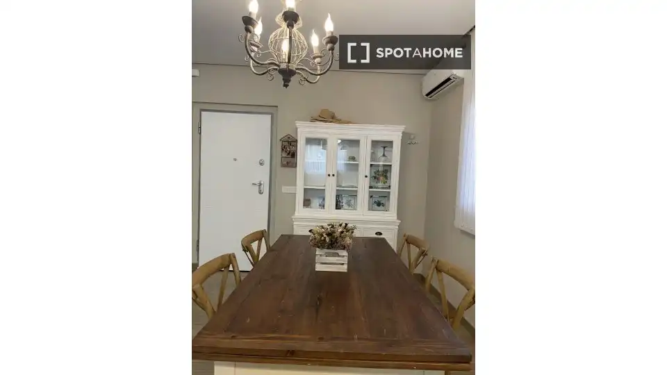 Habitación 138 m², Santa Pola