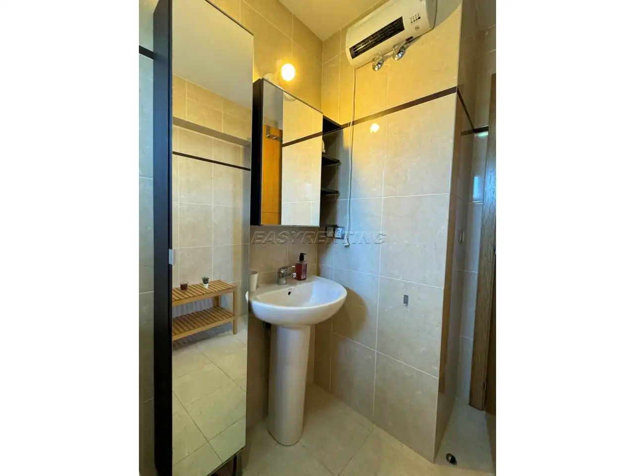 Haus 184 m² in La Línea de la Concepción
