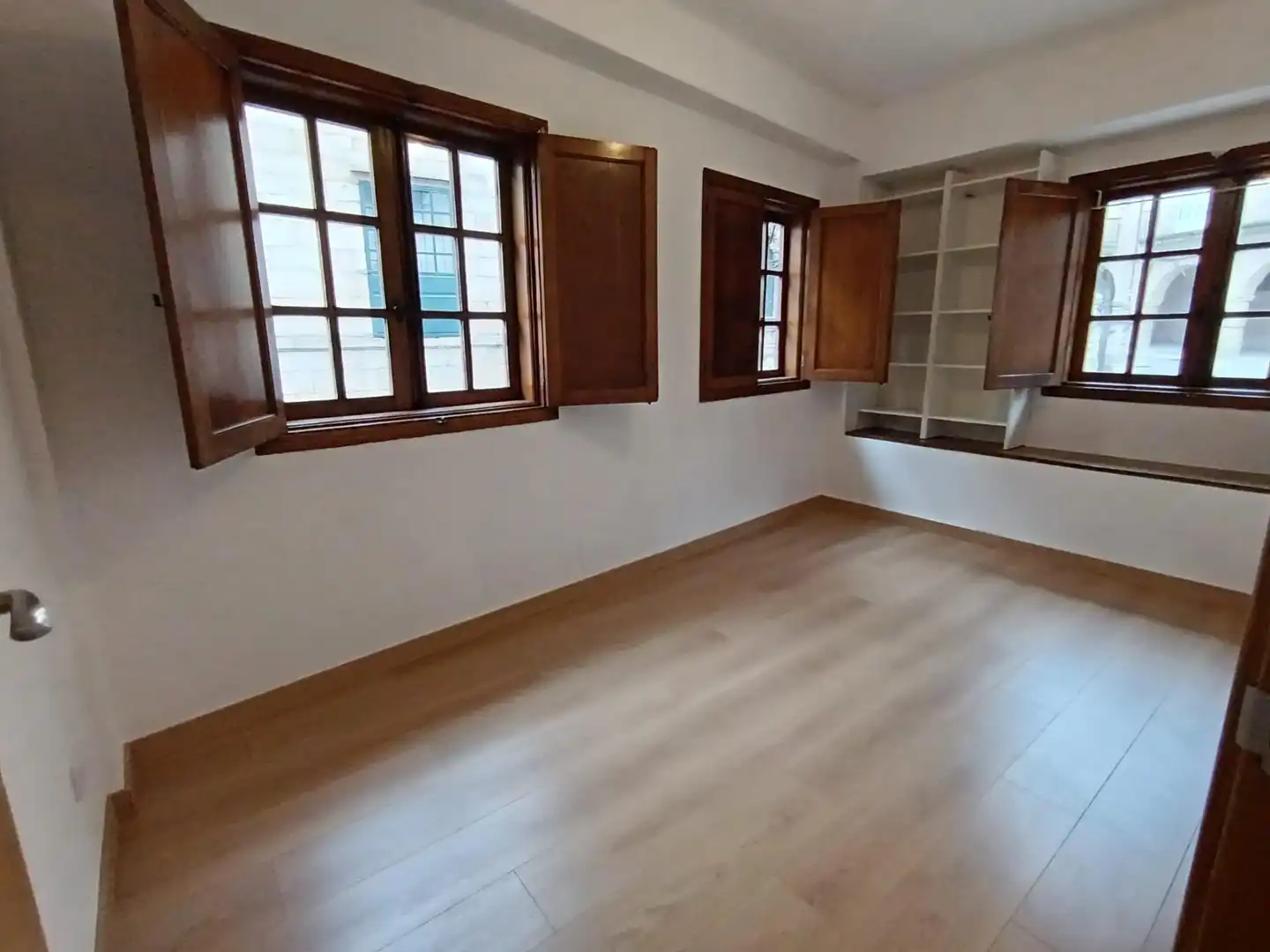 Piso de 85 m² en Ourense